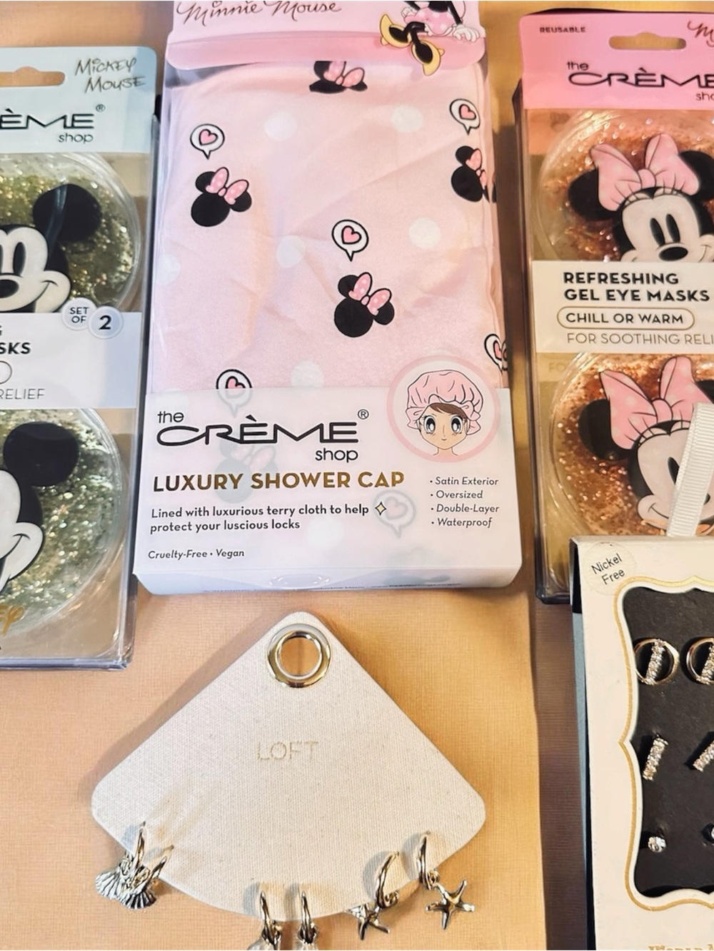 The Crème Shop Pink Minnie Mouse Luxury Shower Cap - Pink bundle with jewelry